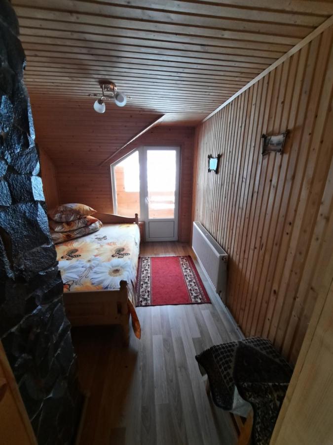 Гостинний Двір Матійчуків Villa Vorochta Exteriör bild